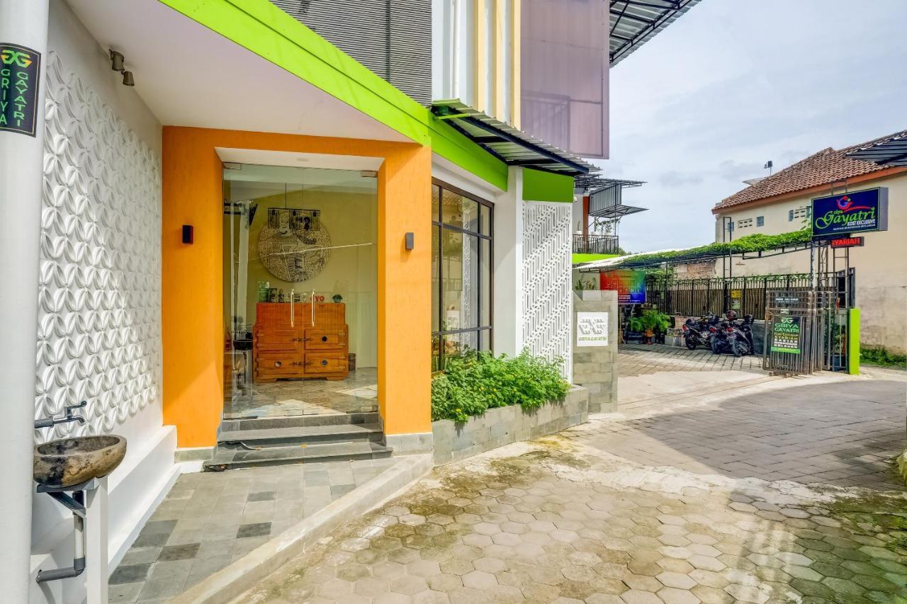 Hotel Super Oyo 3496 Griya Gayatri Syariah Melati Esterno foto